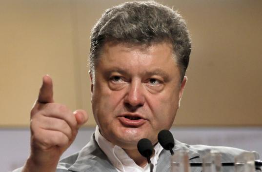 Украина предлагает России вернуть ситуацию с ее гуманитарным конвоем в рамки международного права Украина предлагает России вернуть ситуацию с ее гуманитарным конвоем в рамки международного права