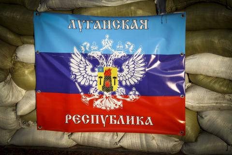 Военных в "армию ЛНР" отлавливают по домам Военных в "армию ЛНР" отлавливают по домам