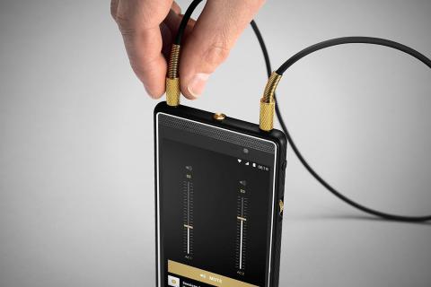 Возрождение эпохи музыкальных смартфонов: обзор Marshall London (ФОТО) Возрождение эпохи музыкальных смартфонов: обзор Marshall London (ФОТО)