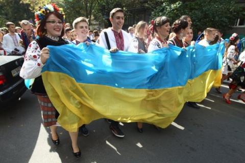 Киев принимал четырнадцатый "Мегамарш в вышиванках" (ФОТО) Киев принимал четырнадцатый "Мегамарш в вышиванках" (ФОТО)