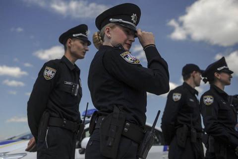 Новая полиция пользуется большой популярностью и доверием у киевлян Новая полиция пользуется большой популярностью и доверием у киевлян