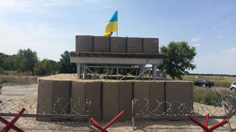 В Украине строят блокпосты по технологии НАТО В Украине строят блокпосты по технологии НАТО