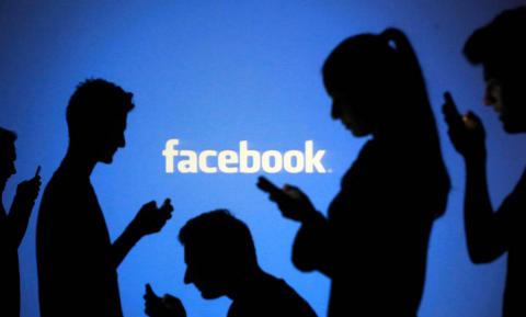 Facebook удалил пост замглавы Роскомнадзора за слово "хохол"