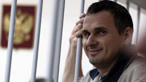 Сенцов и Кольченко спели национальный гимн в суде РФ (ВИДЕО) Сенцов и Кольченко спели национальный гимн в суде РФ (ВИДЕО)