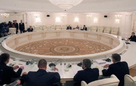 Очередной раунд консультаций по Украине пройдет в Минске Очередной раунд консультаций по Украине пройдет в Минске