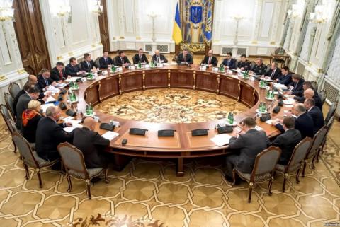Совбез дал добро на новую редакцию Военной доктрины Украины Совбез дал добро на новую редакцию Военной доктрины Украины