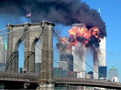 В Соединенных Штатах сегодня вспоминают жертв терактов 11 сентября 2001 года