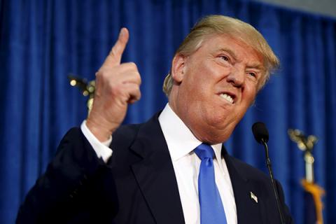 Дональд Трамп продал "Мисс Вселенную" Дональд Трамп продал "Мисс Вселенную"