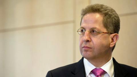 Контрразведка Германии заявила о вербовке беженцев исламистами Контрразведка Германии заявила о вербовке беженцев исламистами