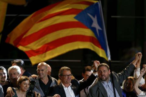Сторонники независимости Каталонии победили в парламентских выборах