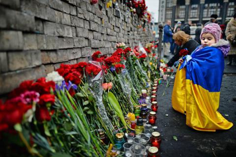 Обнародован покадровый видеоролик расстрела 45-ти Героев Небесной Сотни (ВИДЕО) Обнародован покадровый видеоролик расстрела 45-ти Героев Небесной Сотни (ВИДЕО)