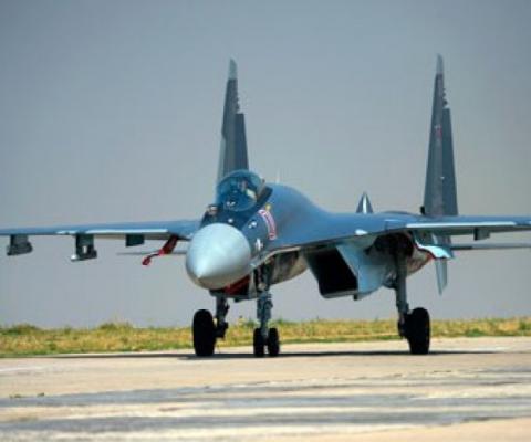 Россия впервые показала свою авиабазу в сирийской Латакии (ВИДЕО) Россия впервые показала свою авиабазу в сирийской Латакии (ВИДЕО)