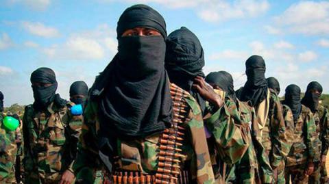 Оппозиционеры сдались сирийским военным Оппозиционеры сдались сирийским военным