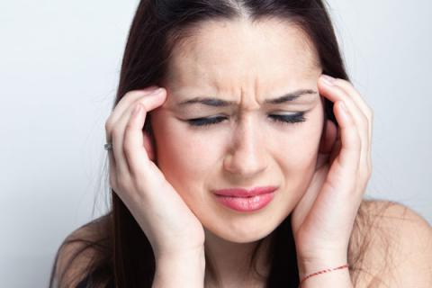 Мигрень наносит не поправимый вред мозгу человека - ученые