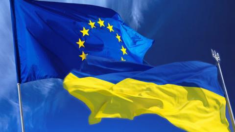 За вступление в Евросоюз готова проголосовать почти половина украинцев