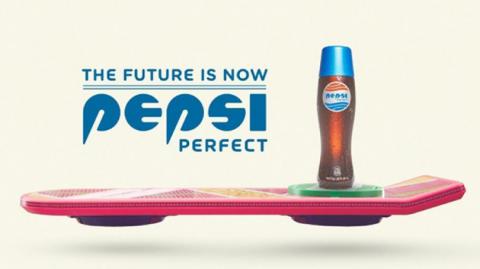 Компания Pepsi вернет всех «Назад в будущее» (ВИДЕО) Компания Pepsi вернет всех «Назад в будущее» (ВИДЕО)