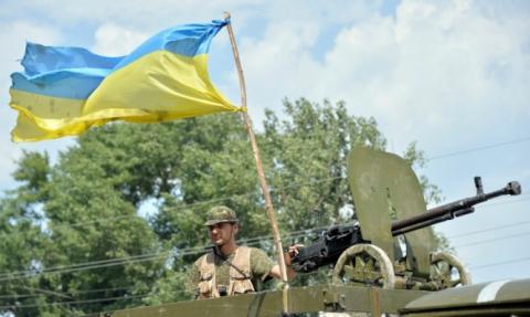 Украинские военные готовятся к субботнему отводу артиллерии калибра 85 мм Украинские военные готовятся к субботнему отводу артиллерии калибра 85 мм