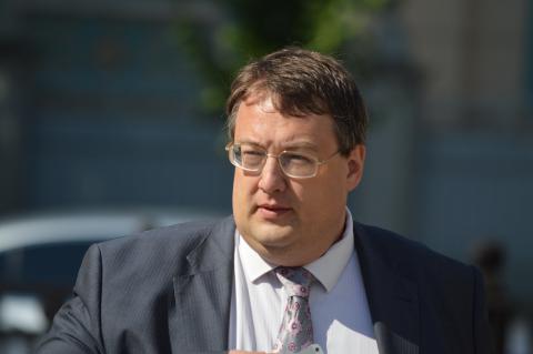В окопах гибридной войны. Об информационном противостоянии с РФ В окопах гибридной войны. Об информационном противостоянии с РФ