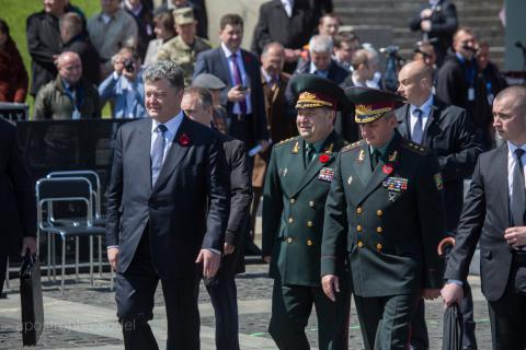 Полтораку и Муженко присвоены звания генералов армии Полтораку и Муженко присвоены звания генералов армии