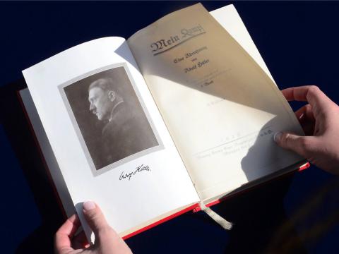 Франция переиздаст книгу Гитлера