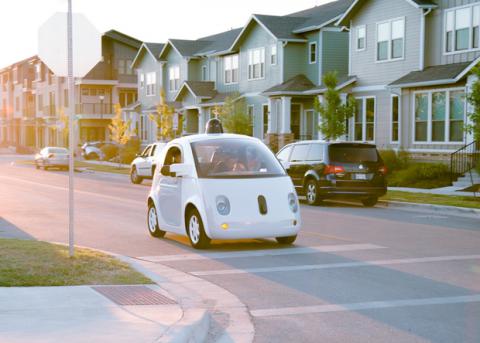 Google планирует выпускать свои беспилотные автомобили в 2018 году 