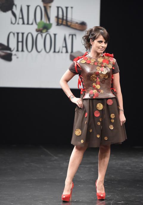 Сладостный соблазн: в Париже открылся Шоколадный салон (ФОТО)
