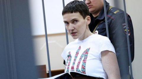 Как проходил самый первый допрос Надежды Савченко (ВИДЕО) Как проходил самый первый допрос Надежды Савченко (ВИДЕО)
