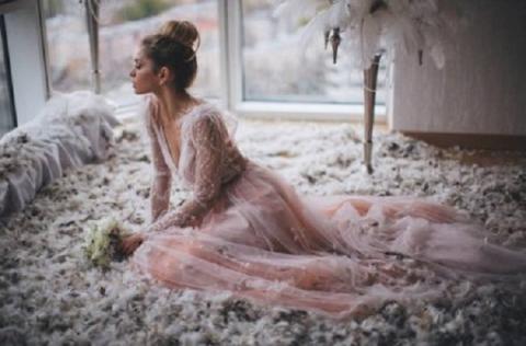 Вера Брежнева опубликовала свадебные снимки (ФОТО) Вера Брежнева опубликовала свадебные снимки (ФОТО)