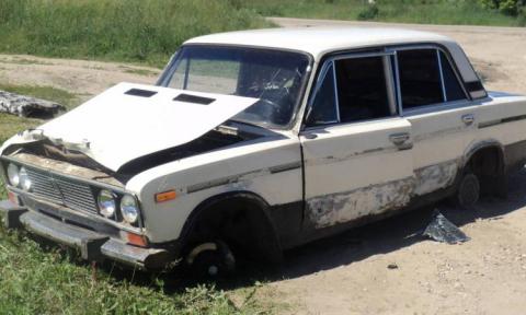 Во время движения у автомобиля отвалилось колесо (ВИДЕО) Во время движения у автомобиля отвалилось колесо (ВИДЕО)