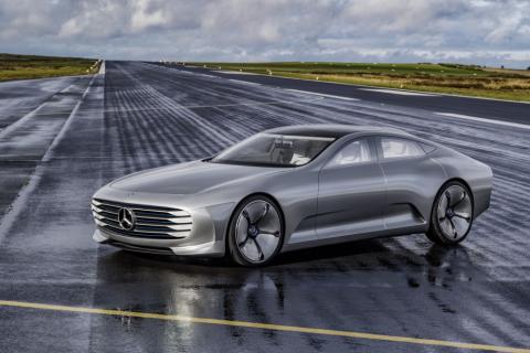 Компания Mercedes-Benz представила концепт беспилотного автомобиля (ВИДЕО)