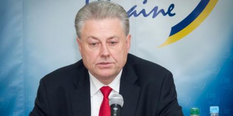 Владимир Ельченко назначен новым Постоянным представителем Украины при ООН Владимир Ельченко назначен новым Постоянным представителем Украины при ООН