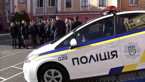 Припаркованные автомобили будут под надсмотром Припаркованные автомобили будут под надсмотром