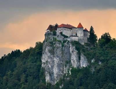 Величие сквозь века: красота и сила средневековых замков (ФОТО) 