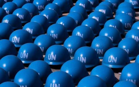 Украина настаивает на введении миротворцев ООН на территорию Донбасса Украина настаивает на введении миротворцев ООН на территорию Донбасса