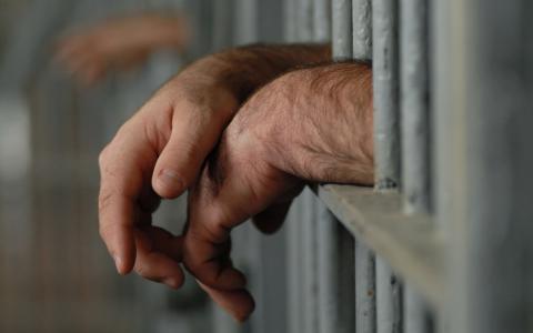 Мужчина жестоко убил и расчленил своего друга Мужчина жестоко убил и расчленил своего друга