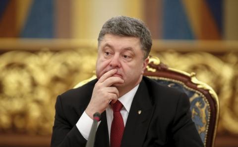 Для децентрализации нужно принять около сотни законов, - Порошенко Для децентрализации нужно принять около сотни законов, - Порошенко
