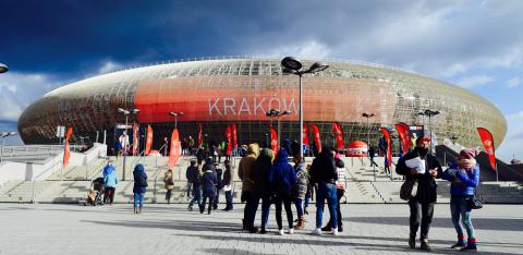 Евро-2016 в Кракове: Парад драконов (ФОТО) (ВИДЕО)