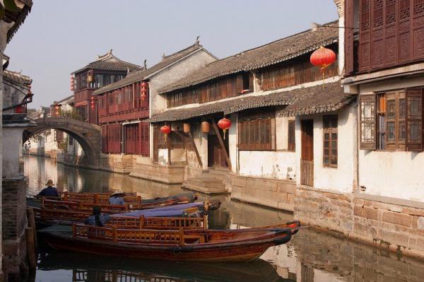 Китайская Венеция, или как выглядит город Чжоучжуан (ФОТО)