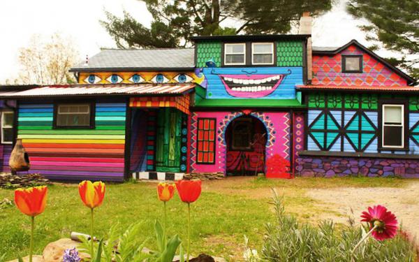 Странное искусство, или как выглядит психоделический дом в США (ФОТО)
