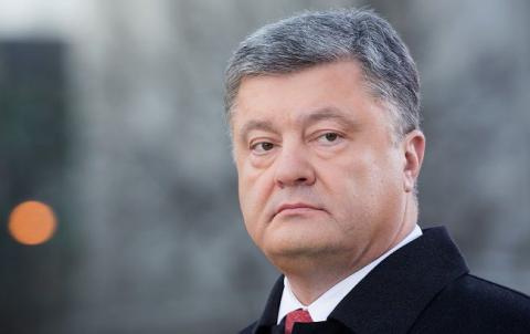 Порошенко подписал закон о финансовой реструктуризации Порошенко подписал закон о финансовой реструктуризации