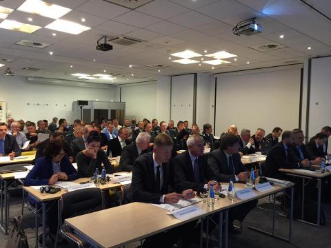 Юрий Лавренюк обсудил вопросы безопасности на транспорте на конференции ECR в Польше