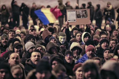 В Румынии злоупотребление служебным положением - больше не преступление