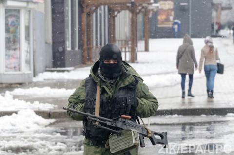 Не надо анализировать бандитские разборки в Луганске, – Сенченко