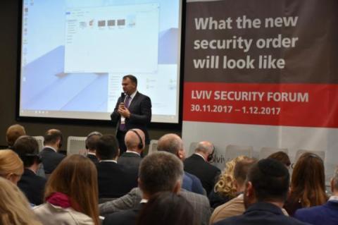 «Народные республики» на форуме во Львове: председатель ЛОГА таки подал заявление в СБУ