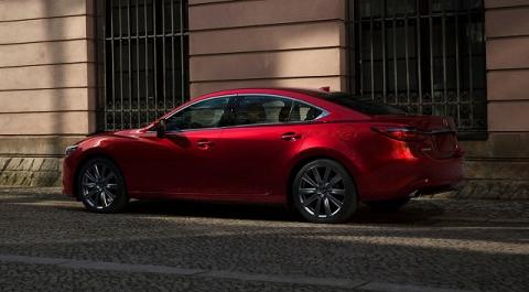 Mazda 6 в очередной раз обновилась