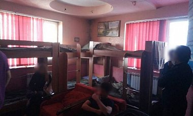 В Харькове в частном доме насильно удерживали 30 человек