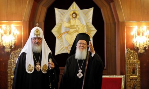В конце августа, перед решением по томосу, лидер РПЦ Кирилл приедет к Патриарху Варфоломею