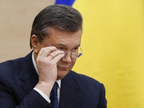 Назначенный Януковичу бесплатный адвокат встретился с ним в России