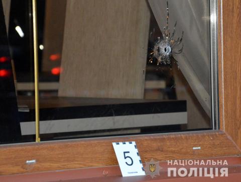 В полиции назвали основную версию смертельной перестрелки в Луцке В полиции назвали основную версию смертельной перестрелки в Луцке