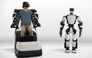 Toyota показала человекоподобного робота на дистанционном управлении